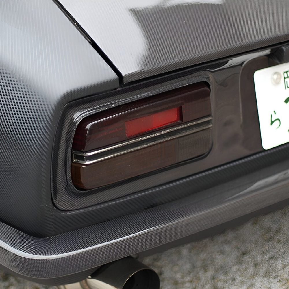 ROCKY AUTO CARBON REAR GARNISH FOR S30 NISSAN FAIRLADY Z