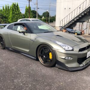 VeilSide Ver. I Side Skirts for EBA-R35 Nissan GT-R