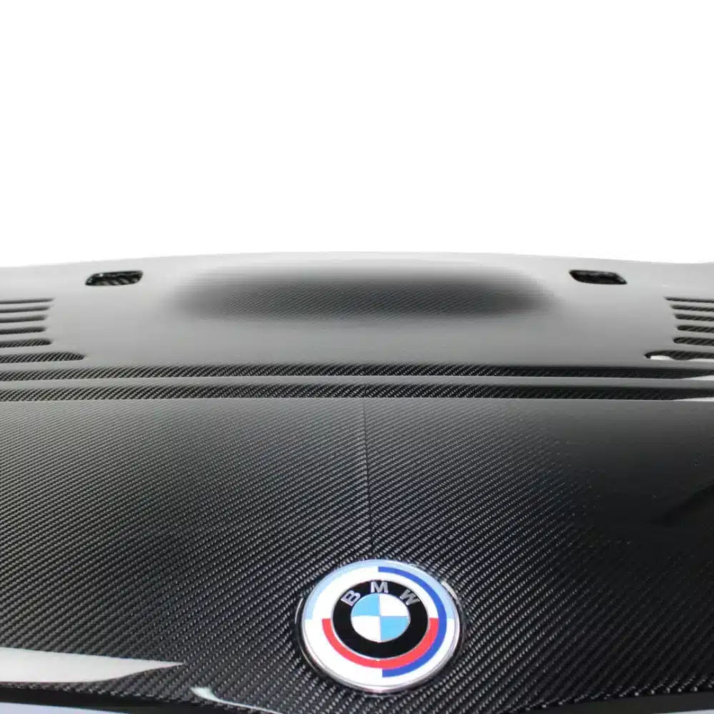 KARBONIUS CARBON VENTED HOOD FOR E92 BMW M3
